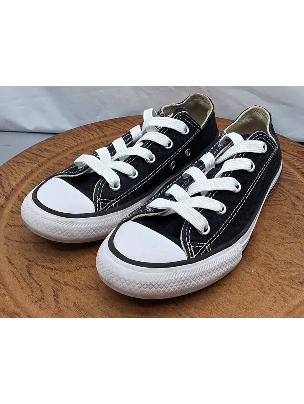 Converse sneakers chuck